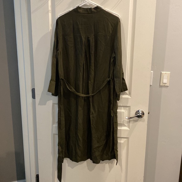 🔴SOLD🔴 Forever 21 army green kimono/trench - Picture 3 of 8